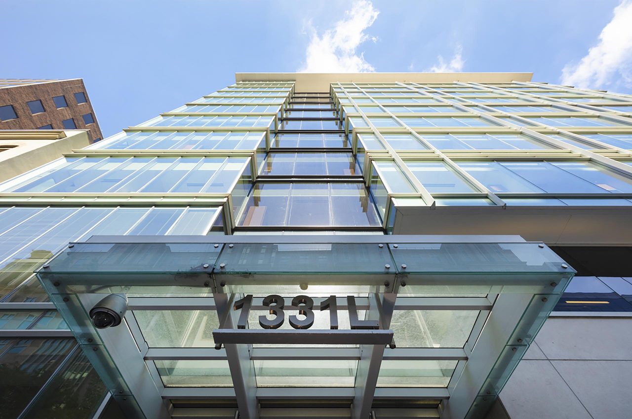 L Street image 1